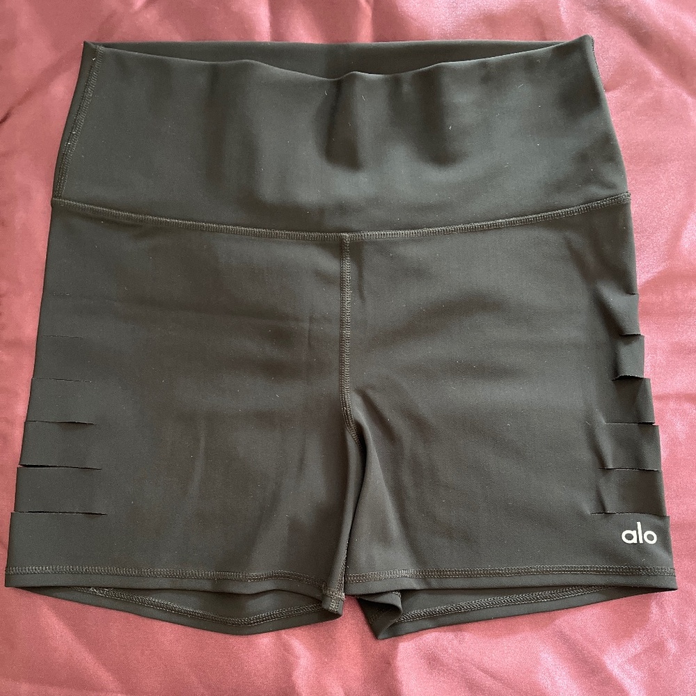 ALO shorts